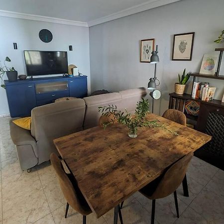 Acogedor Apartamento Y Parking マドリード エクステリア 写真